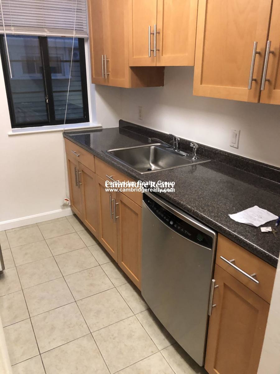 Apartment for rent at 60 Brattle St #702T, Cambridge, MA 02138