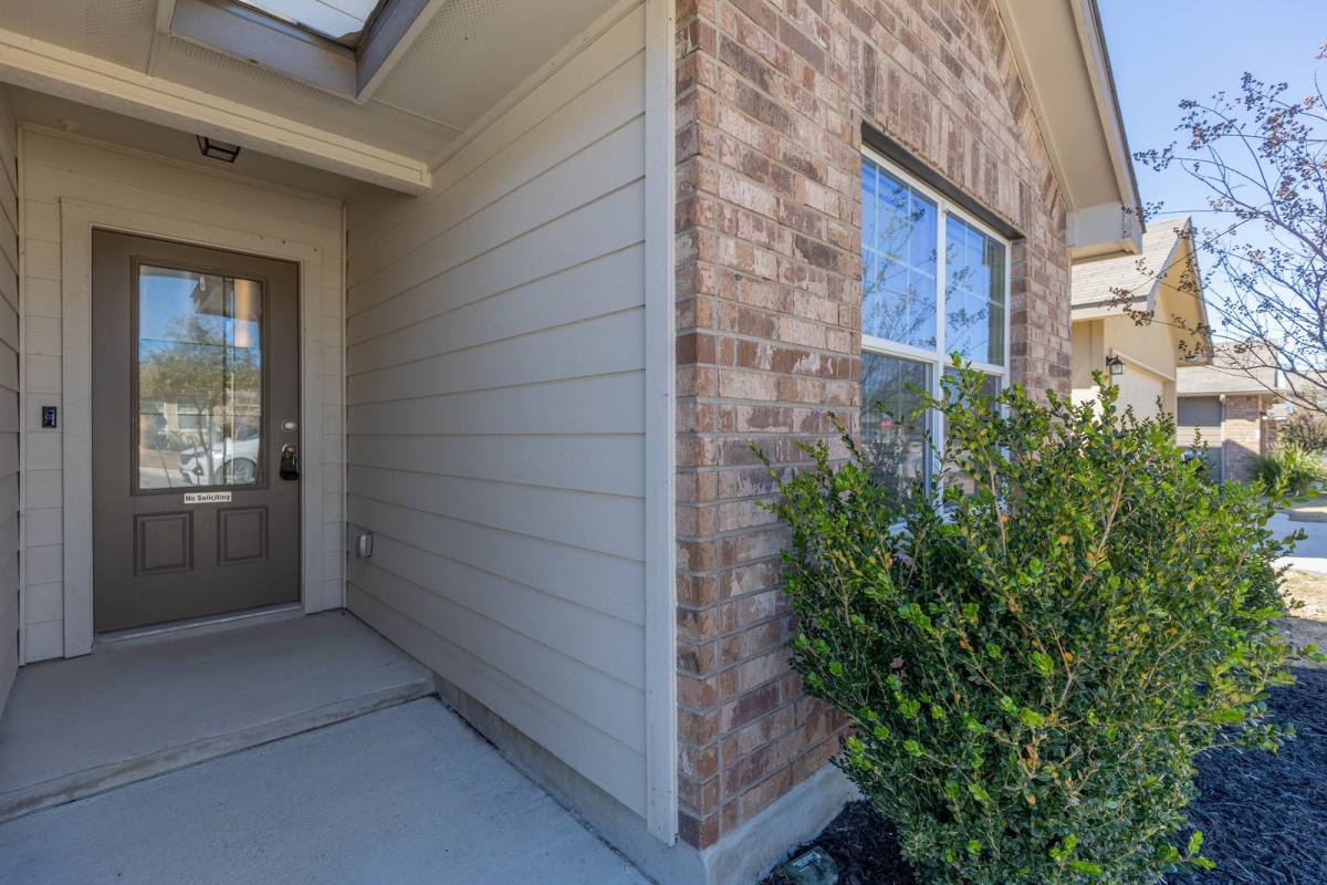 House for rent at 15458 Bobwhite Quail, San Antonio, TX 78253