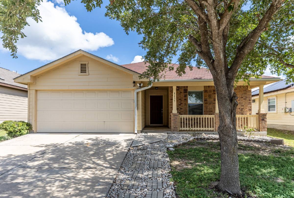 House for rent at 8435 Blackstone Cove, Converse, TX 78109