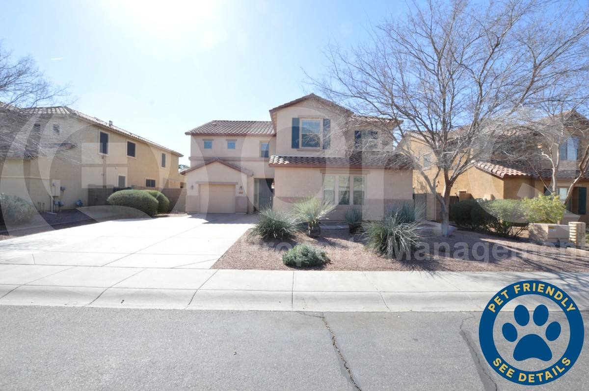 House for rent at 3105 E Vallejo Dr, Gilbert, AZ 85298