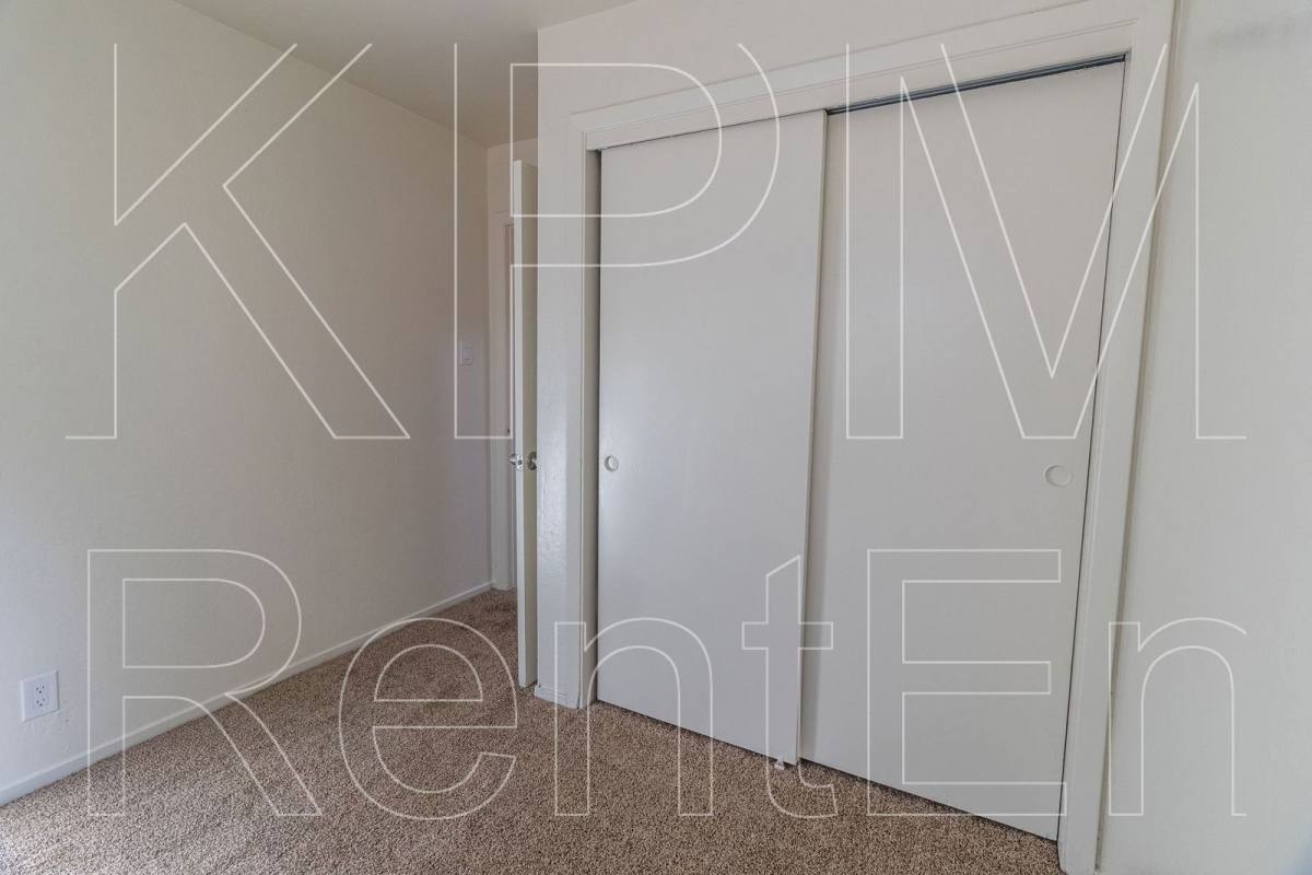 Apartment for rent at 3814 N California St #2, Stockton, CA 95204