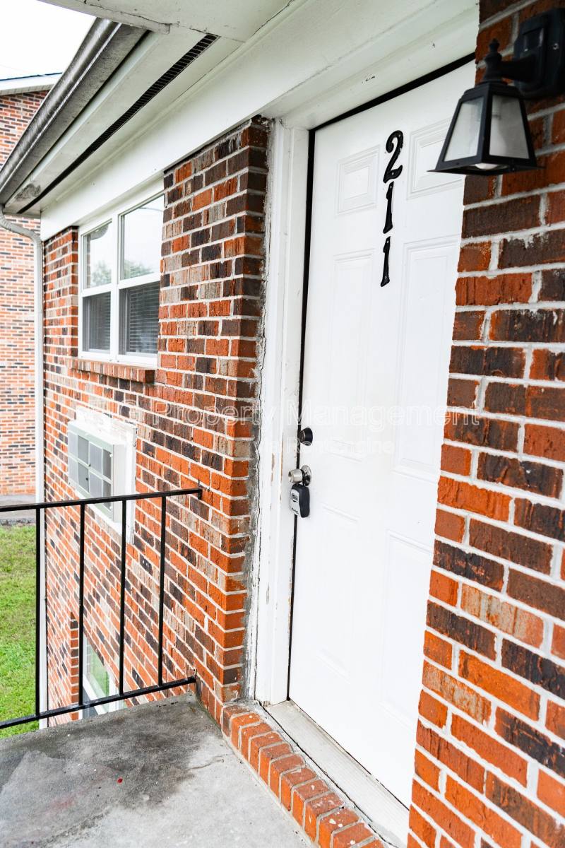 Apartment for rent at 4834 Scheel Rd #211, Knoxville, TN 37912