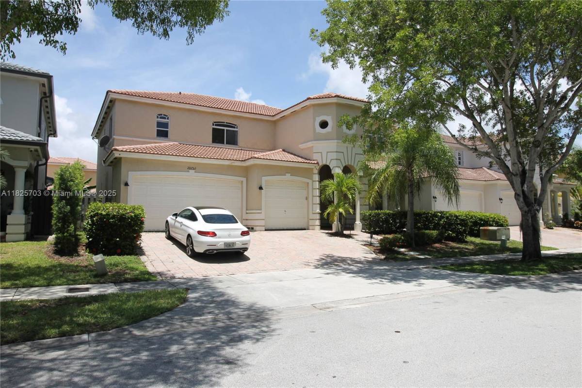 House for rent at 20732 SW 87th Court, Miami, FL 33189
