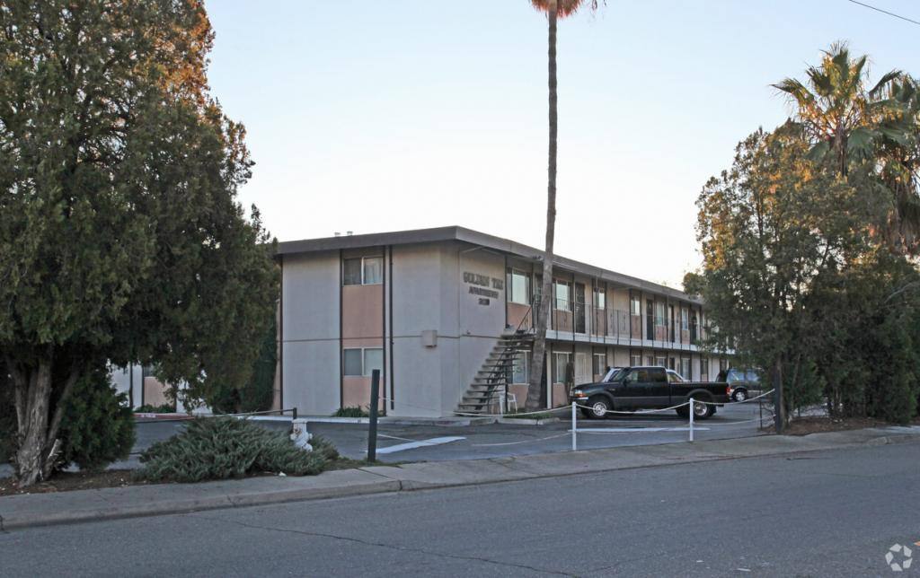 Apartment for rent at 3120 Howe Ave, Sacramento, CA 95821