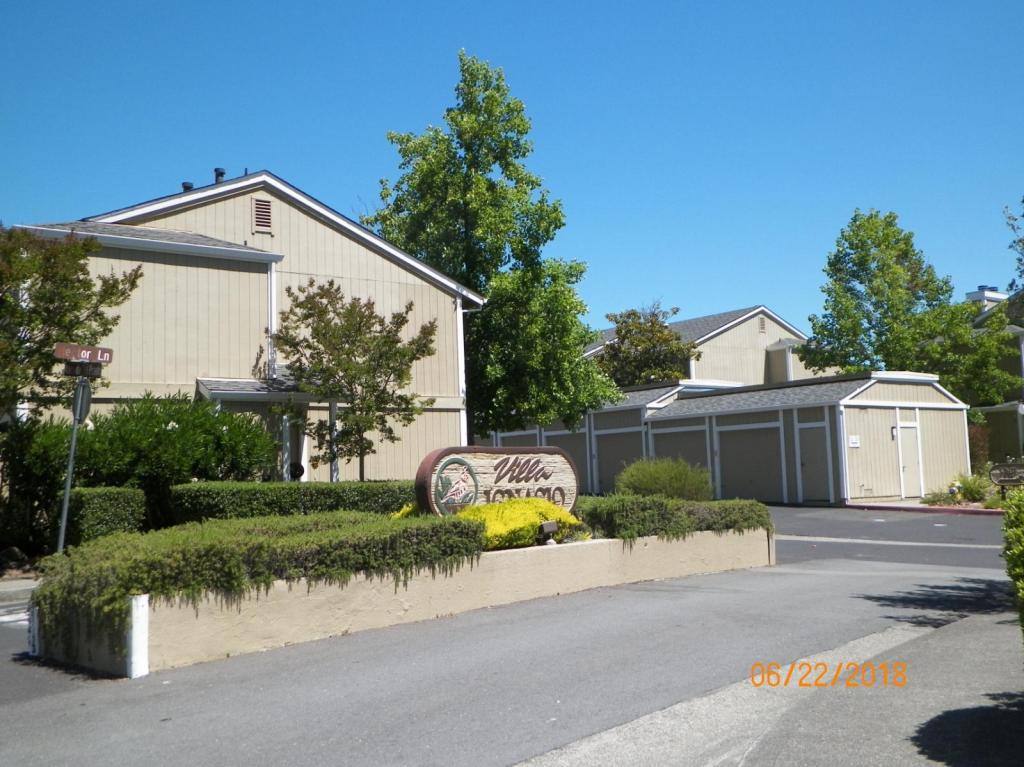 Condo for rent at 68 Hector Lane, Novato, CA 94949