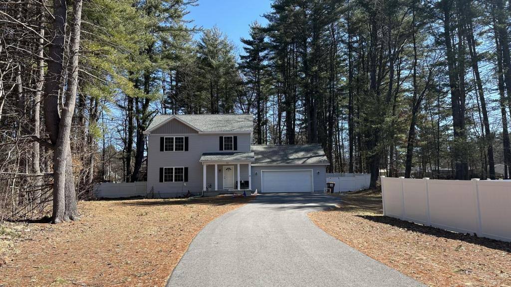 House for rent at 202 Greenfield Ave, Ballston Spa, NY 12020