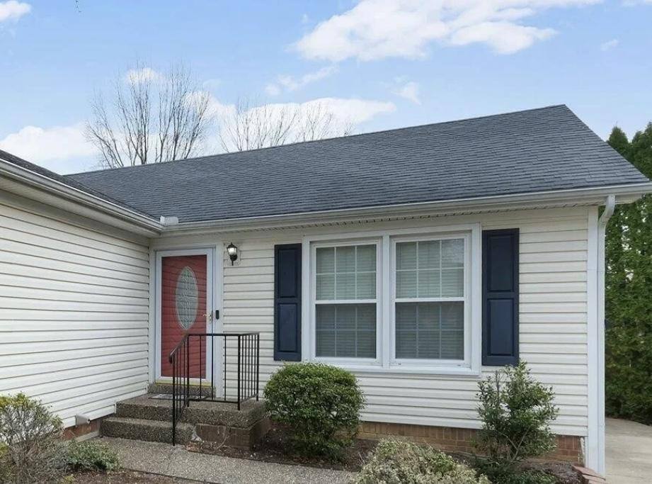 House for rent at 12015 Running Creek Rd, Louisville, KY 40243