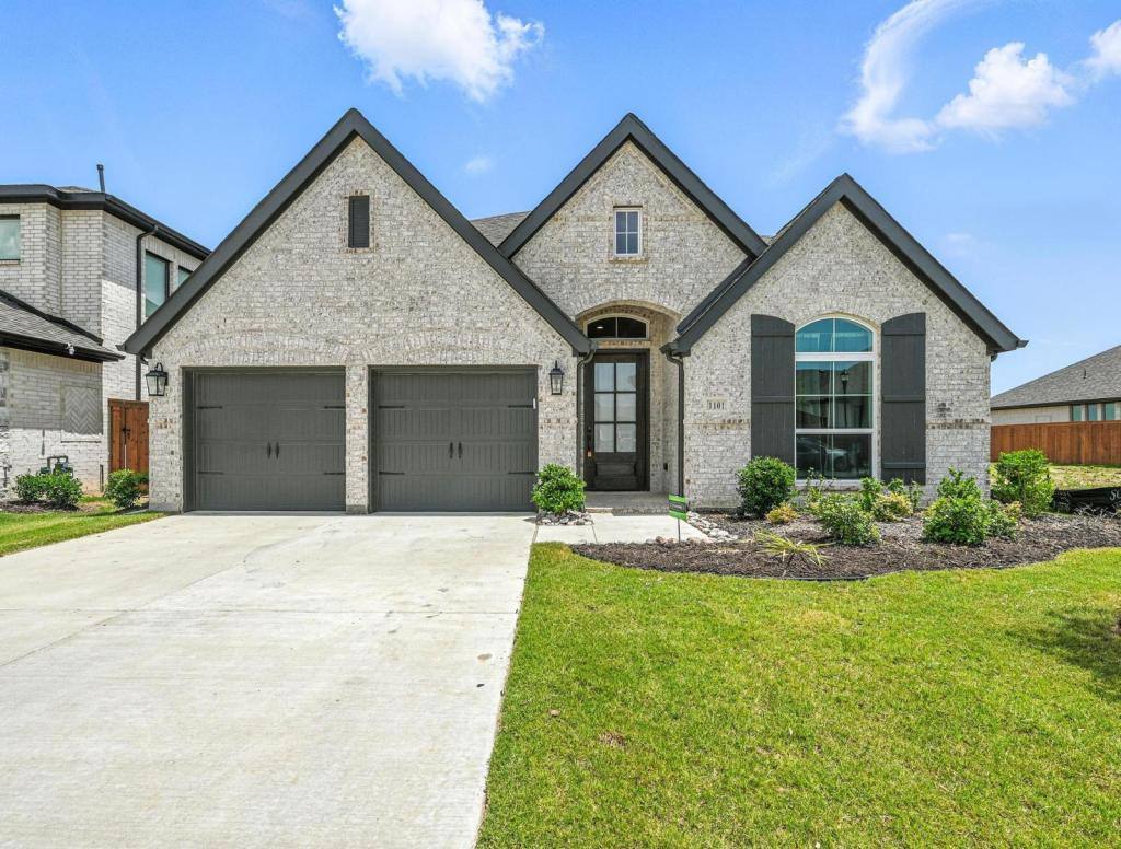 House for rent at 1101 Briar Oak Lane, Mansfield, TX 76063