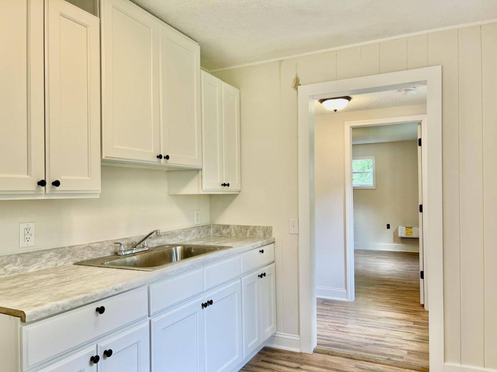 Townhouse for rent at 5200 Statesville Rd, Charlotte, NC 28269