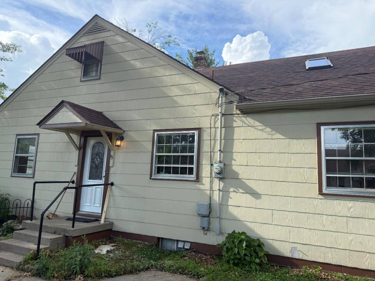 House for rent at 15 Mann Court, New Albany, IN 47150