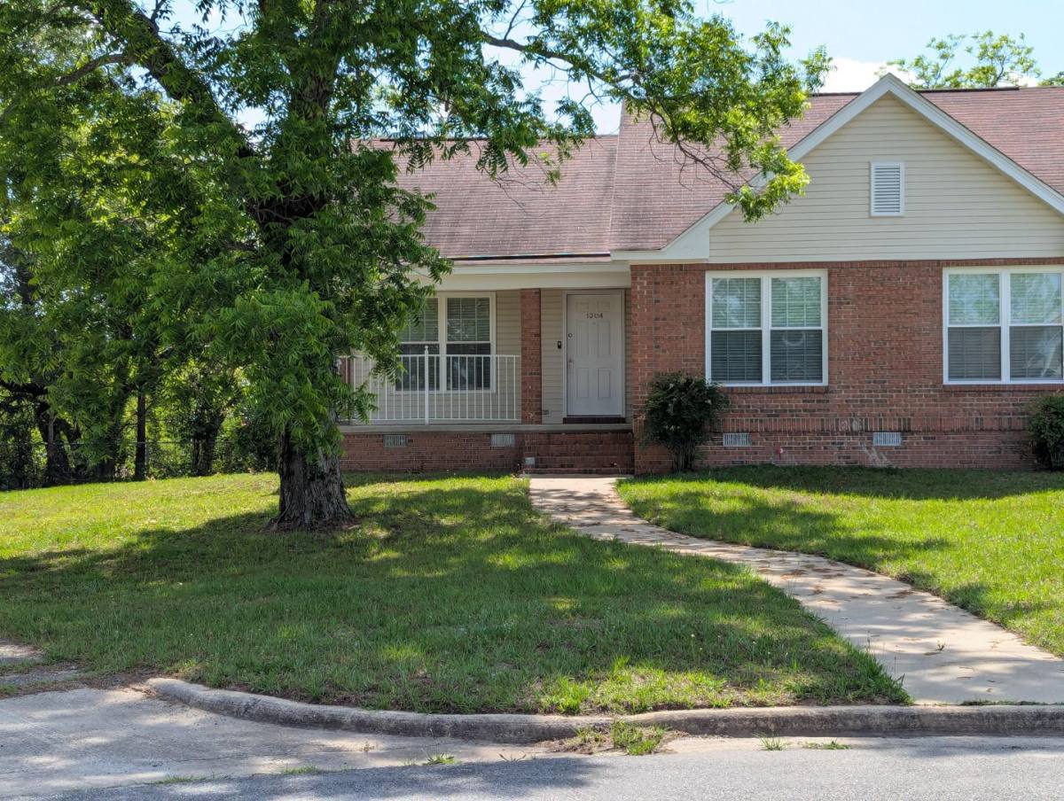 House for rent at 1304 Montego Court, Albany, GA 31705