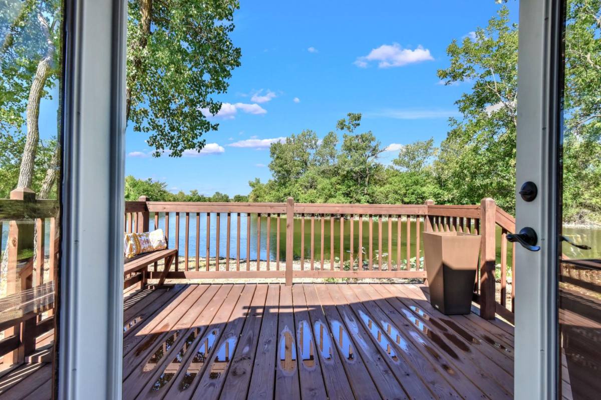 Apartment for rent at 2510 Private Rd 1180 #7, Celeste, TX 75423