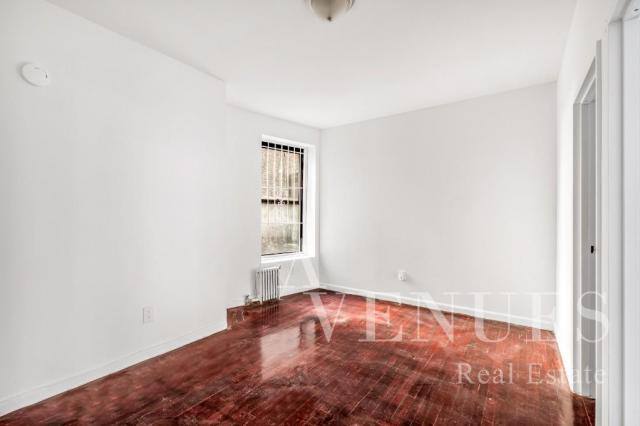 Apartment for rent at 215 W 109th St #1E, New York, NY 10025