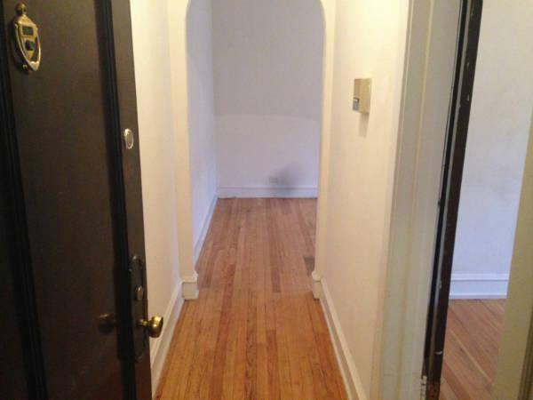 Apartment for rent at 6347 N Magnolia Ave #2-M, Chicago, IL 60660