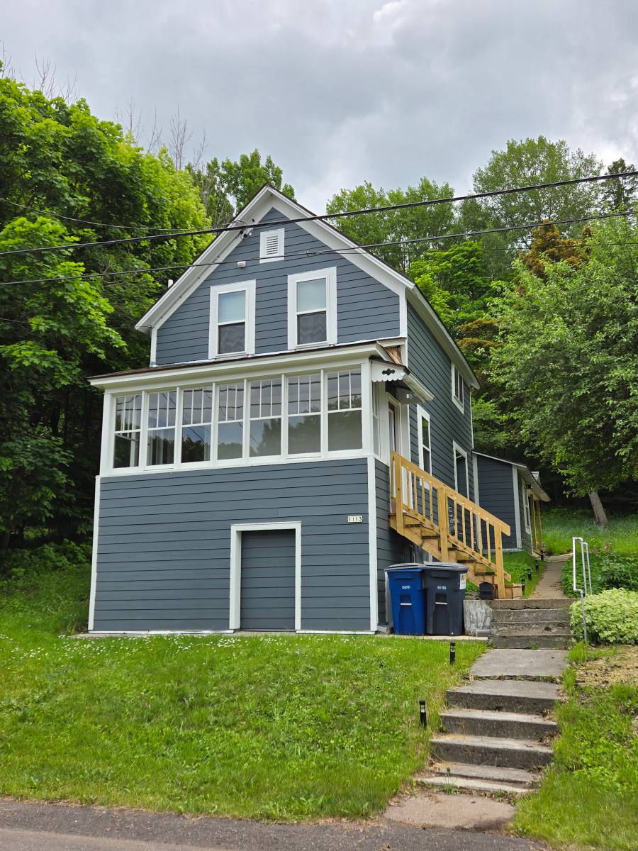 House for rent at 1113 7th Ave, Houghton, MI 49931