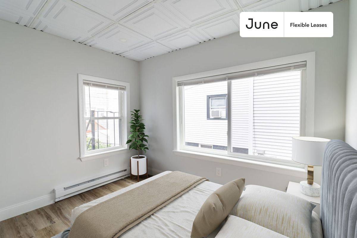 Apartment for rent at 102 Cross St #A, Somerville, MA 02145