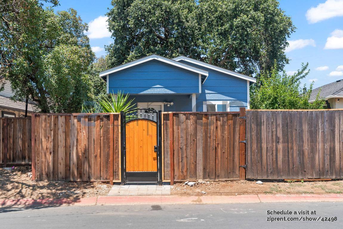 House for rent at 1151 Francine Court #B, Concord, CA 94518