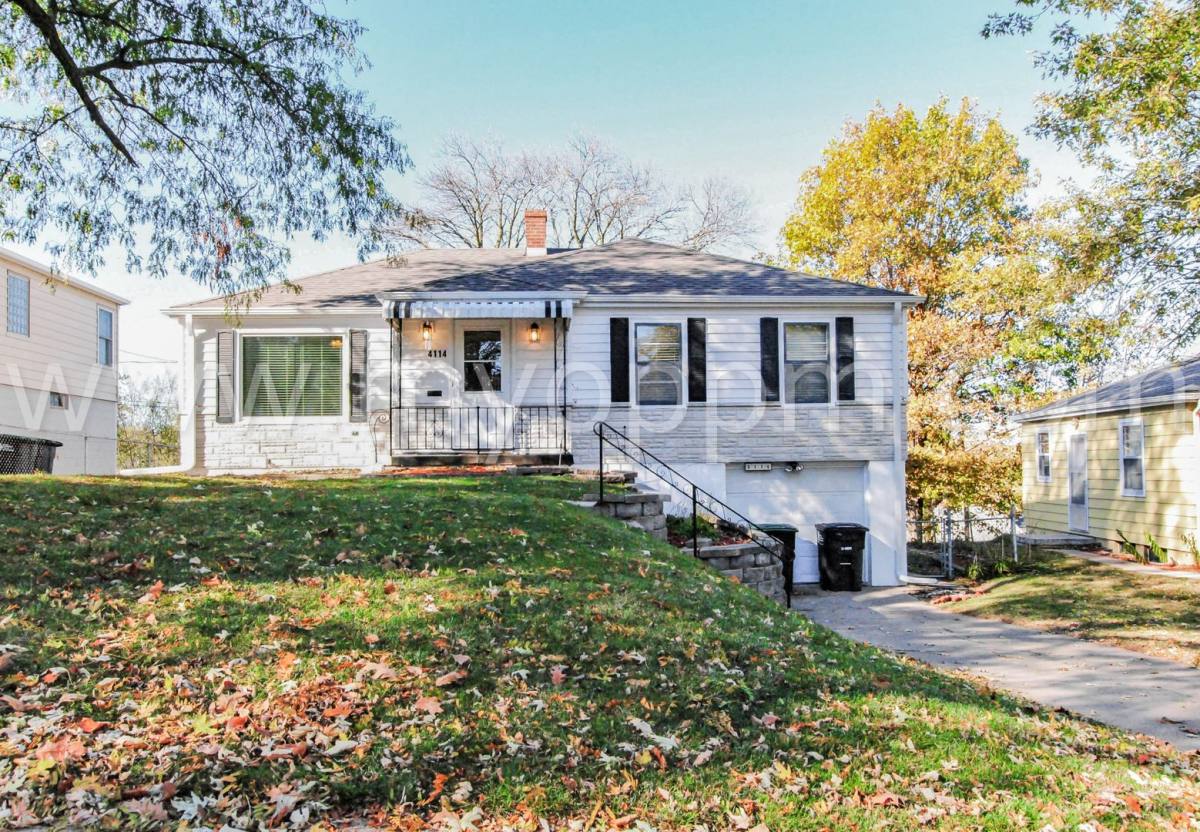 House for rent at 4114 N 54th St, Omaha, NE 68104