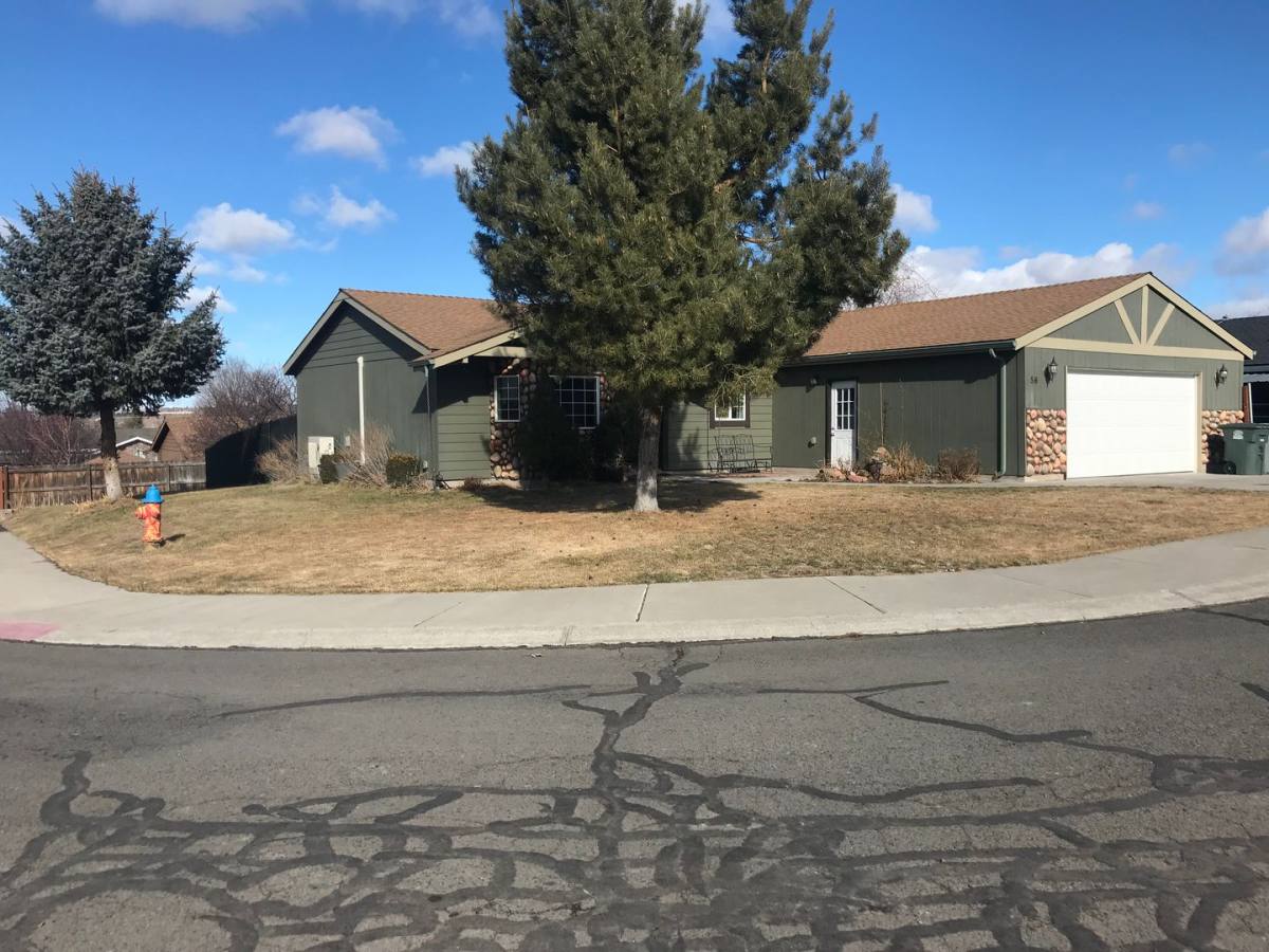 House for rent at 56 SE L Loop, Madras, OR 97741