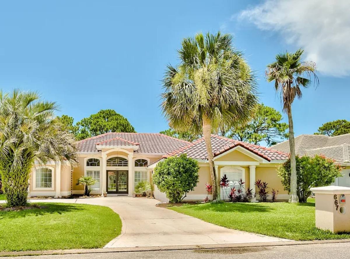 House for rent at 667 Indigo Loop, Miramar Beach, FL 32550