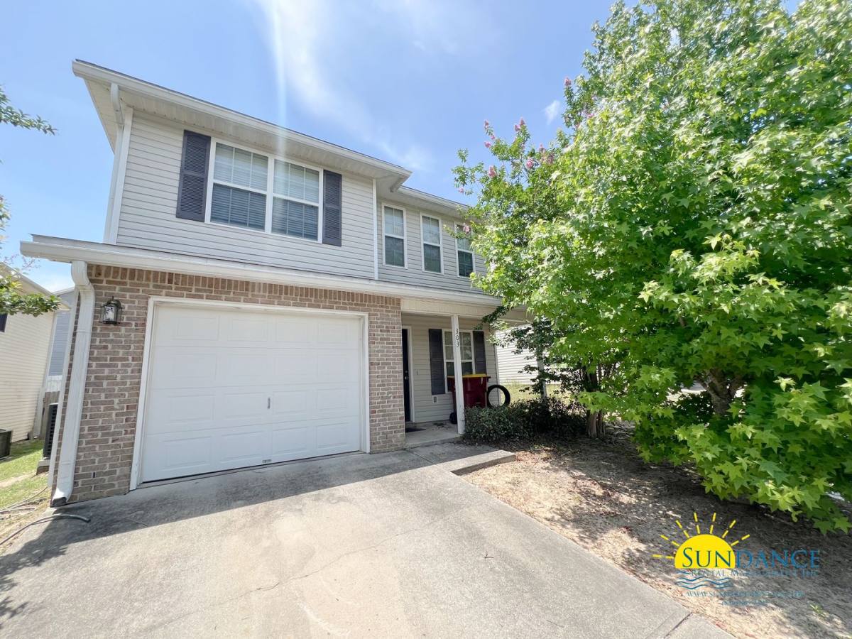 House for rent at 303 Dahlquist Dr, Crestview, FL 32539