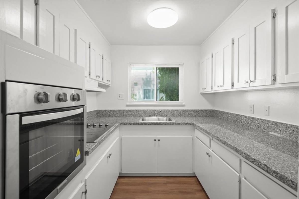 Apartment for rent at 1840 Ednamary Way, Mountain View, CA 94040