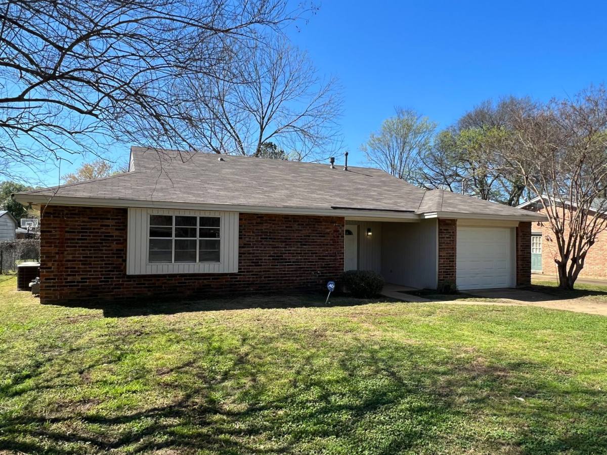 House for rent at 643 Sarver Ave, Montgomery, AL 36109