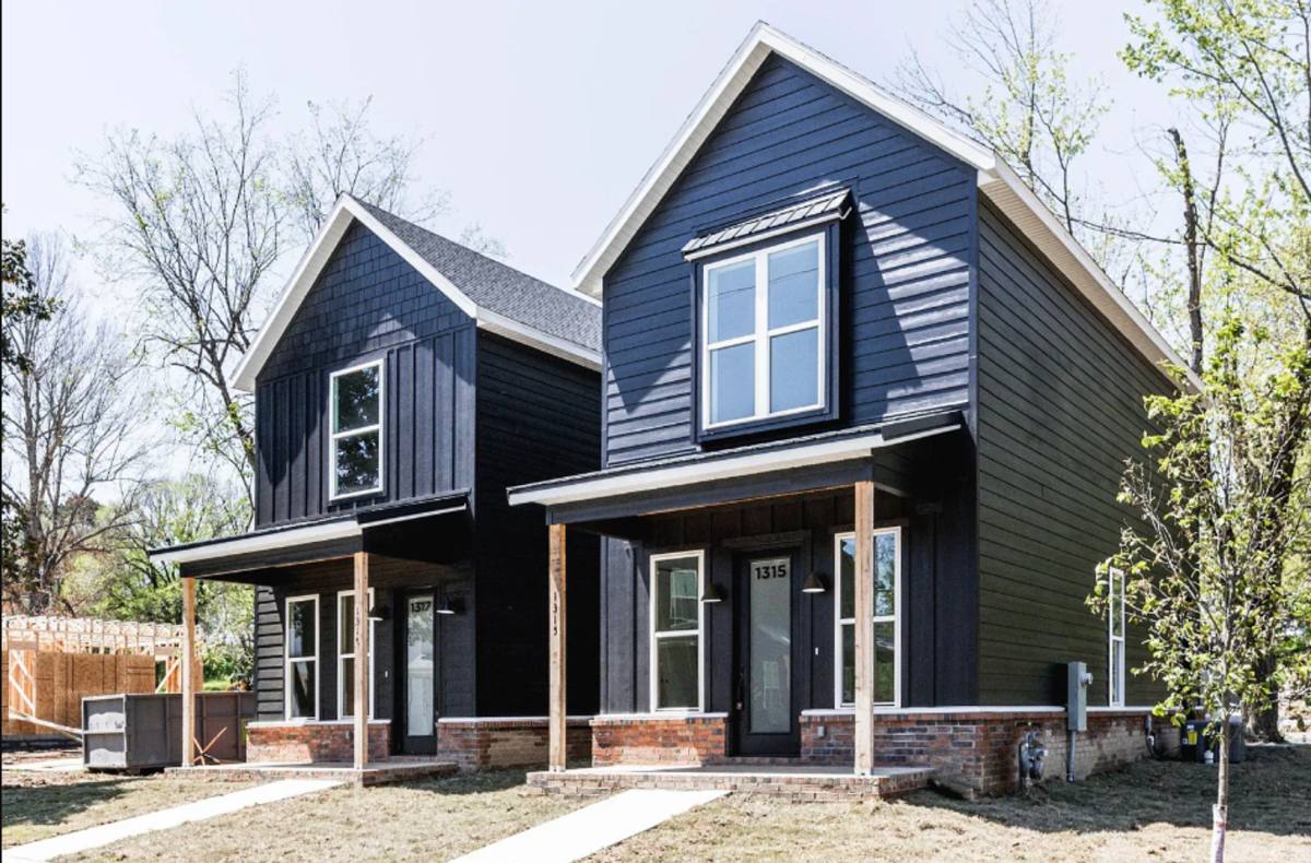 Apartment for rent at 1333 S Duncan Ave, Fayetteville, AR 72701
