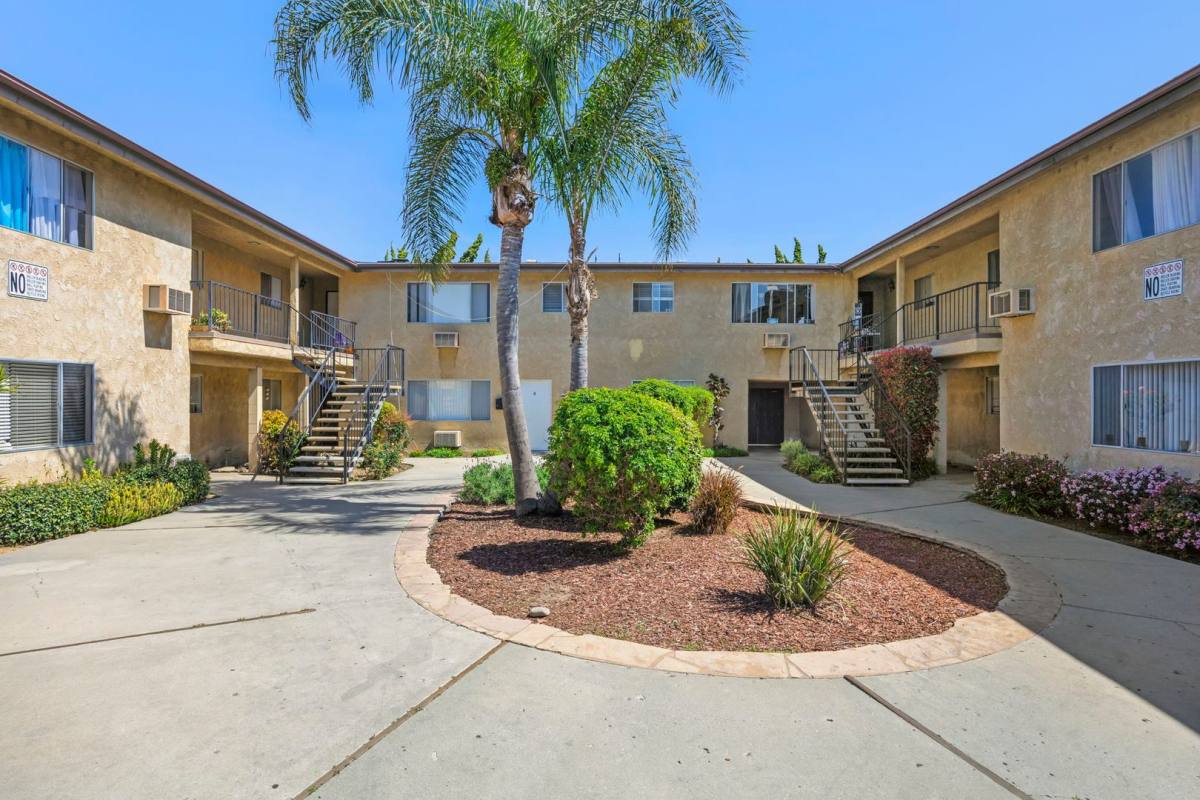 Apartment for rent at 346 S Steckel Dr, Santa Paula, CA 93060