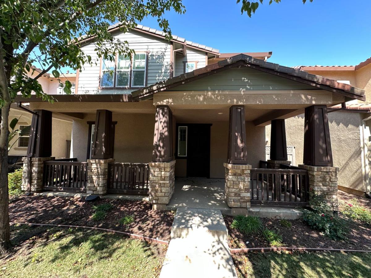 House for rent at 724 N Topiary Lane, Tracy, CA 95391
