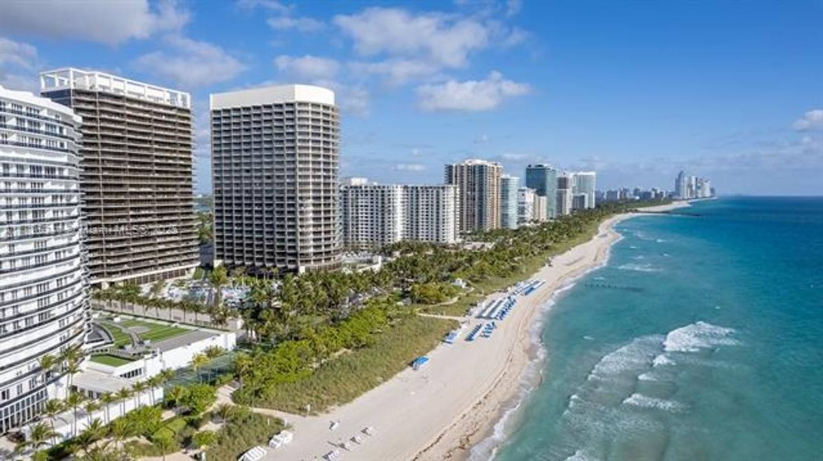 Apartment for rent at 9701 Collins Ave Appt 504S, Miami Beach, FL 33154