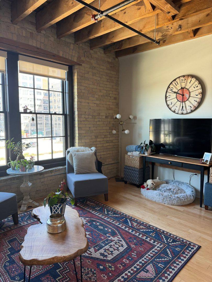 Apartment for rent at 300 W Florida St, Milwaukee, WI 53204