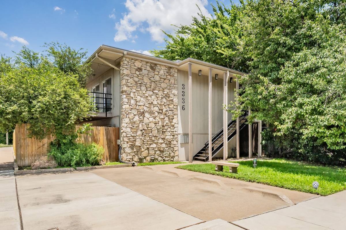 House for rent at 3336 W 6th St, Fort Worth, TX 76107