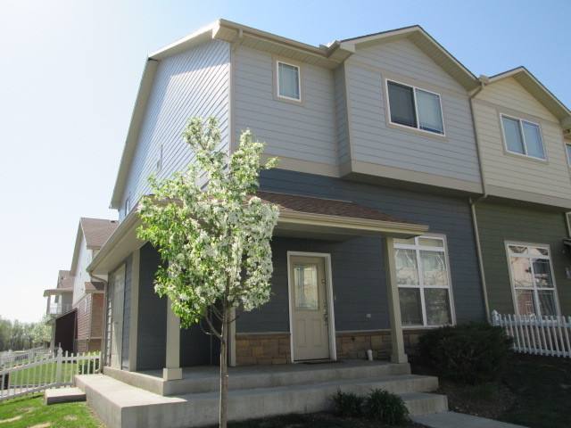 Townhouse for rent at 39 Fuller Circle, Junction City, KS 66441