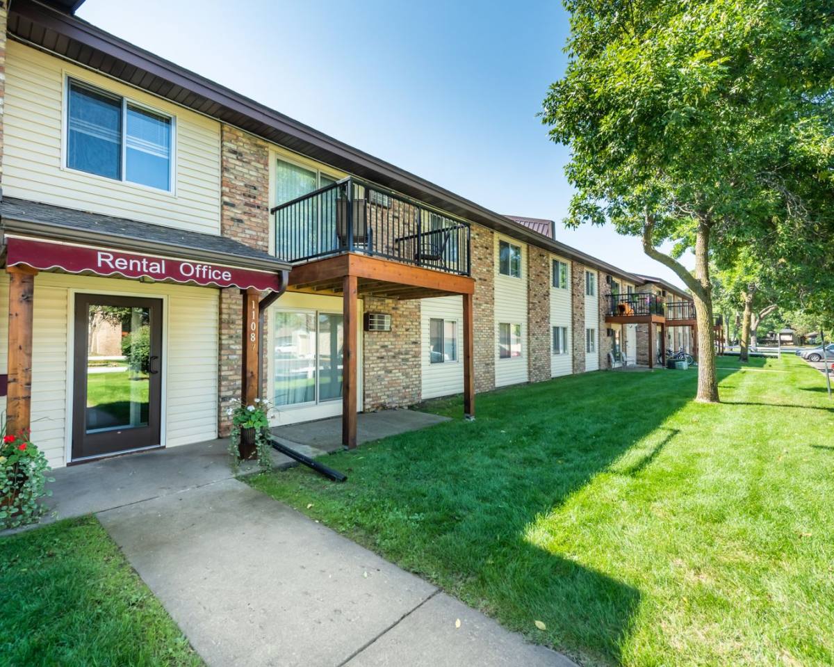 Apartment for rent at 11087 Robinson Dr NW, Minneapolis, MN 55433