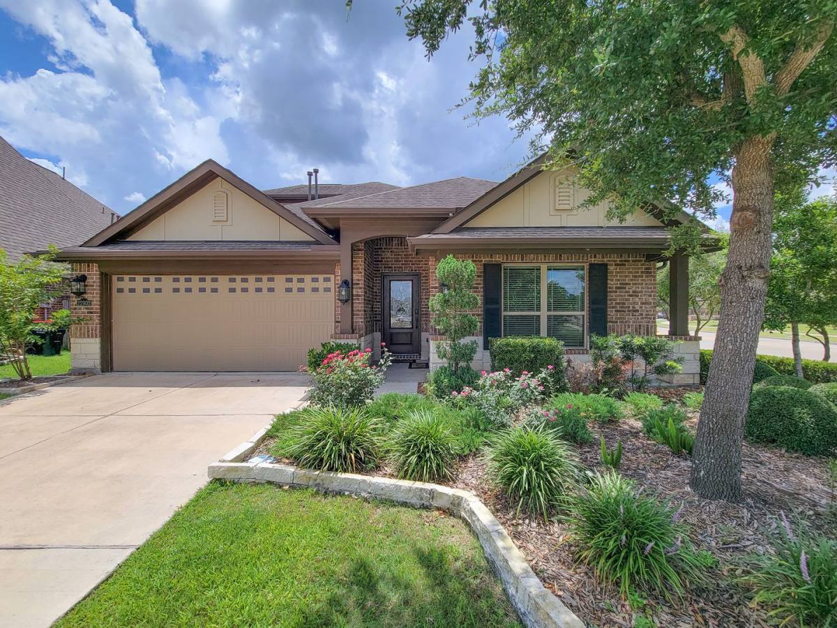 House for rent at 22902 Henderson Row Dr, Richmond, TX 77469