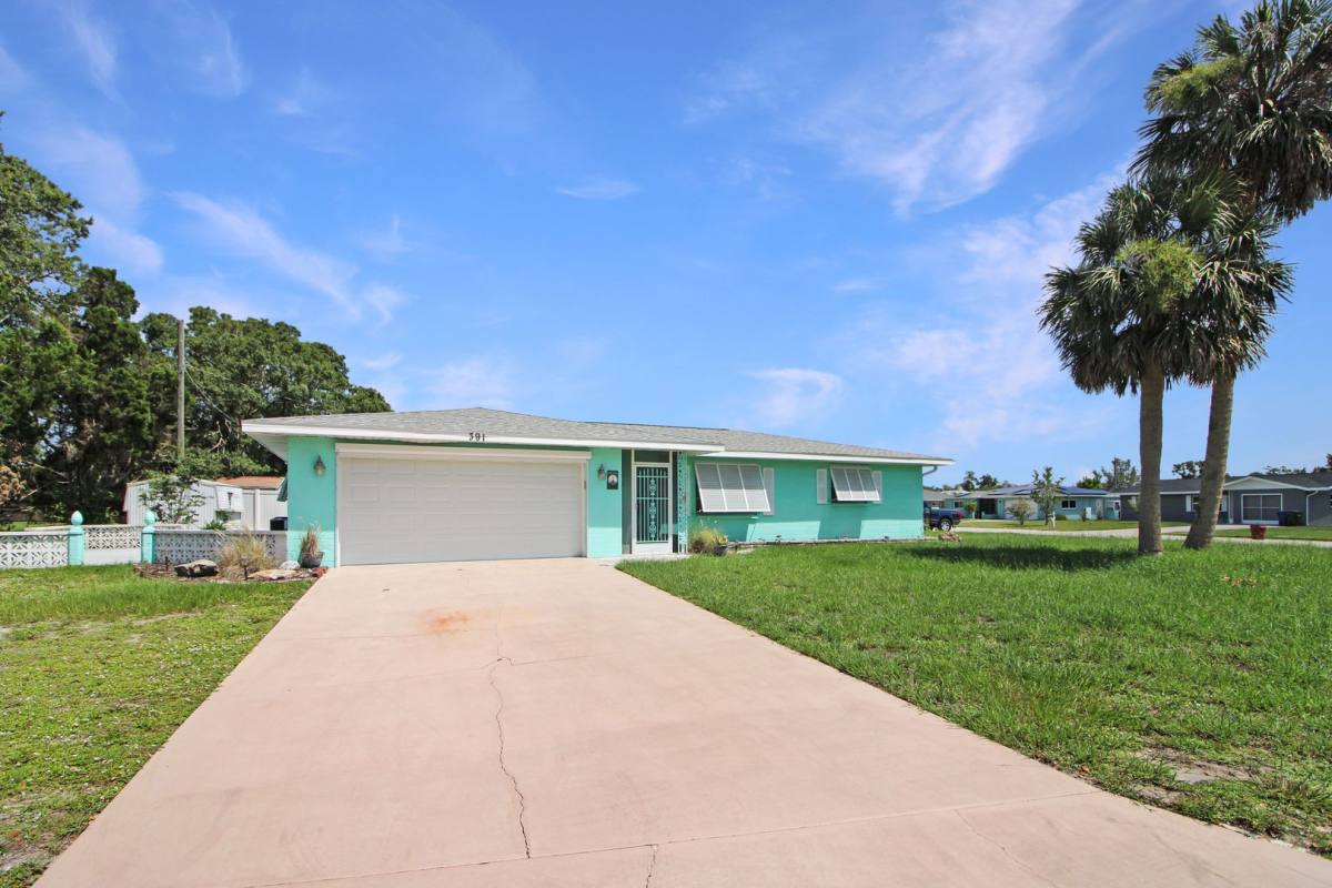 House for rent at 391 Gulfbreeze Blvd, Venice, FL 34293
