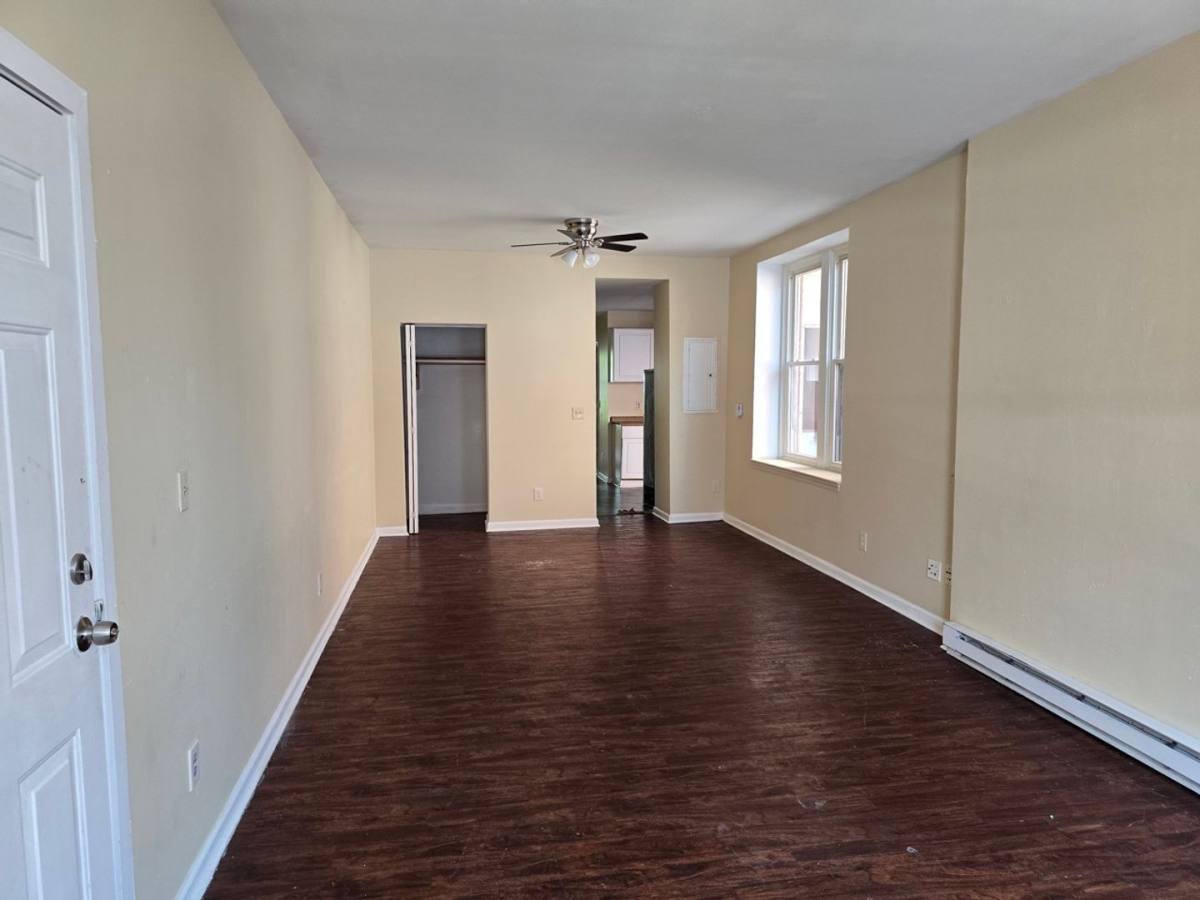 Apartment for rent at 218 N 6th St, Allentown, PA 18102