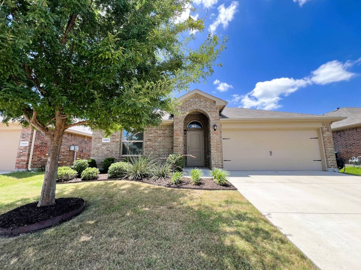 House for rent at 6905 Helm Lane, Fort Worth, TX 76179