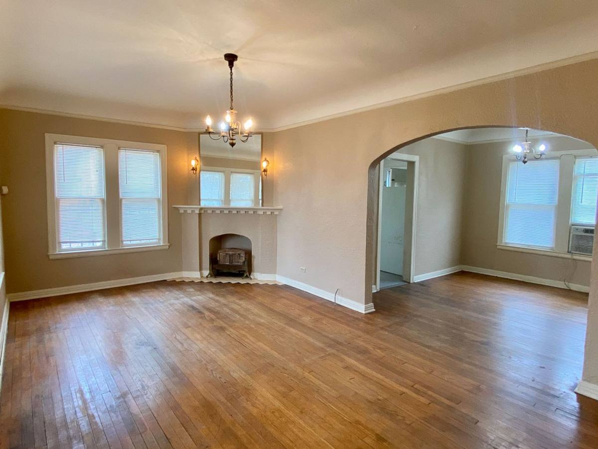 Apartment for rent at 409 Club Dr, San Antonio, TX 78201