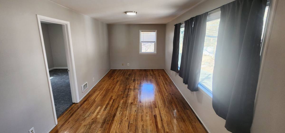 Apartment for rent at 921 S Monroe, Spokane, WA 99204
