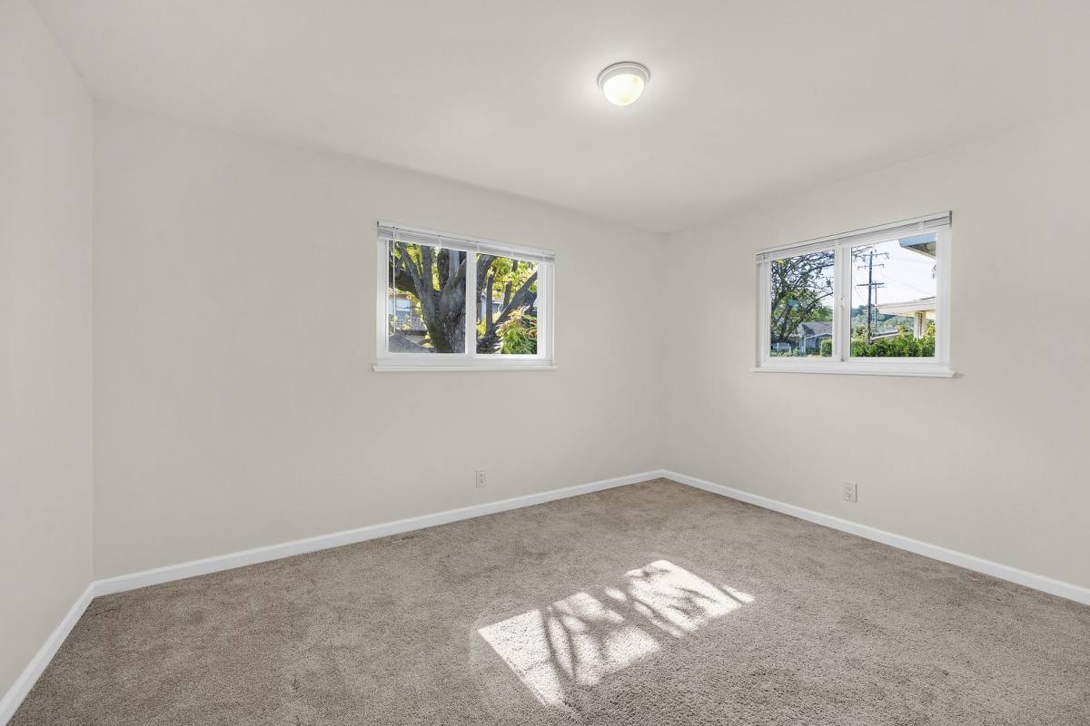 House for rent at 8 Stephens Court, Crockett, CA 94525