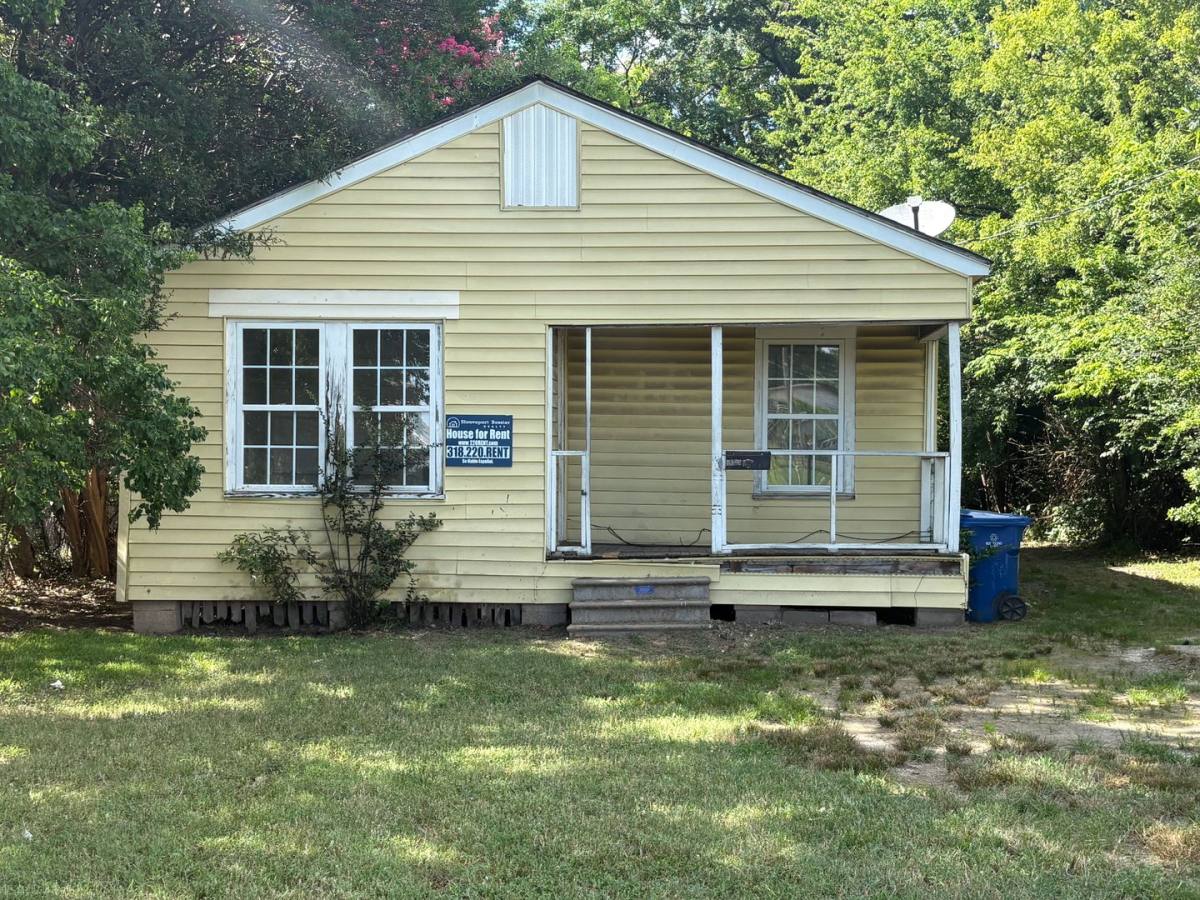 House for rent at 2632 Desoto St, Shreveport, LA 71103