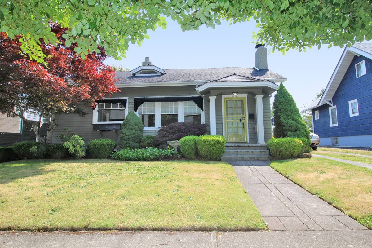 Apartment for rent at 3412 NE 59th Ave, Portland, OR 97213