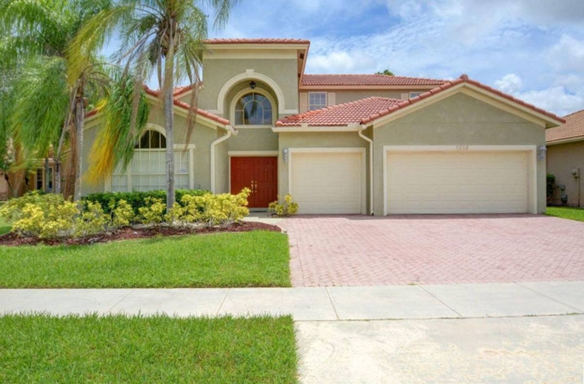 House for rent at 1282 Pebble Ridge Lane, West Palm Beach, FL 33411