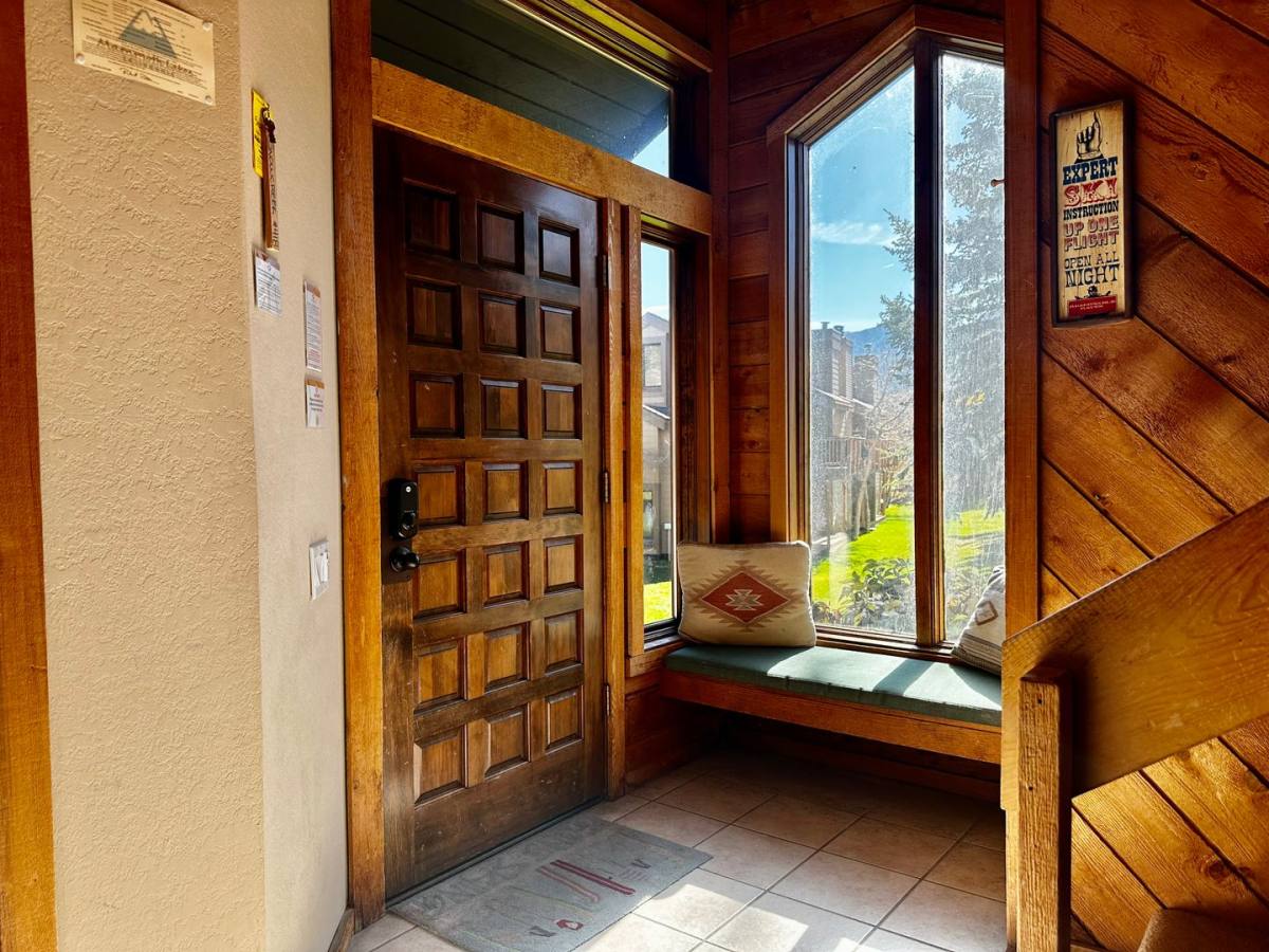Apartment for rent at 418 Snowcreek Rd, Mammoth Lakes, CA 93546