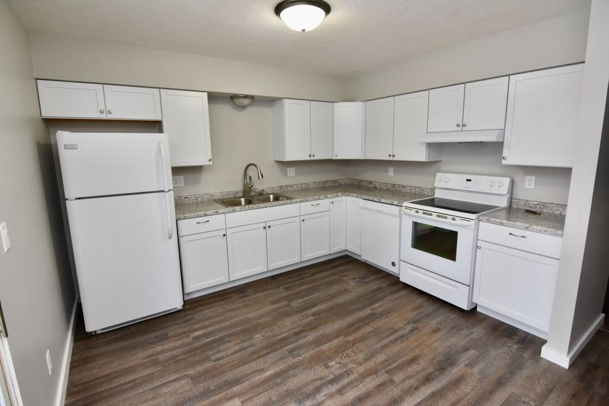 Apartment for rent at 1112 10th Ave N, Onalaska, WI 54650