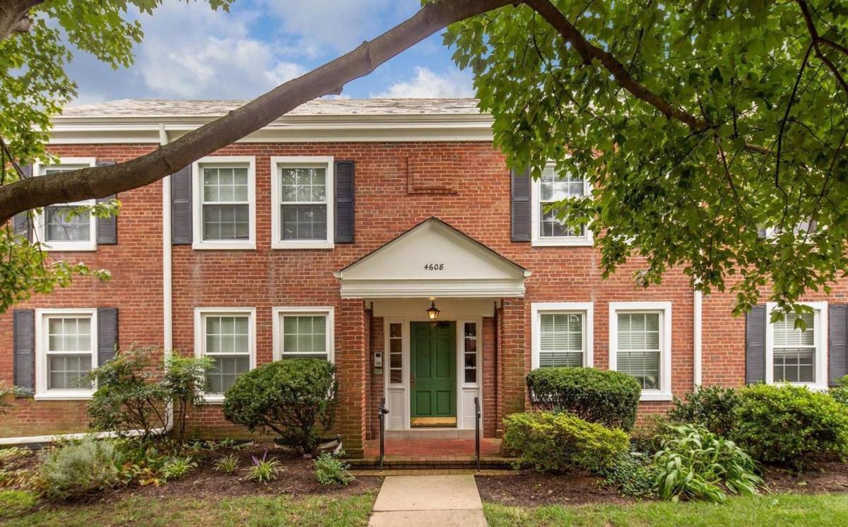 House for rent at 4608 31st Rd S, Arlington, VA 22206