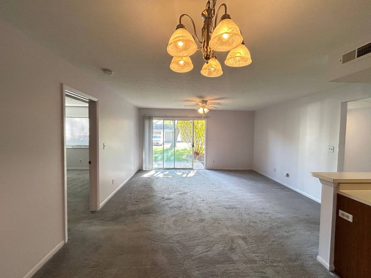 Condo for rent at 1301 Hollow Run, Dayton, OH 45459