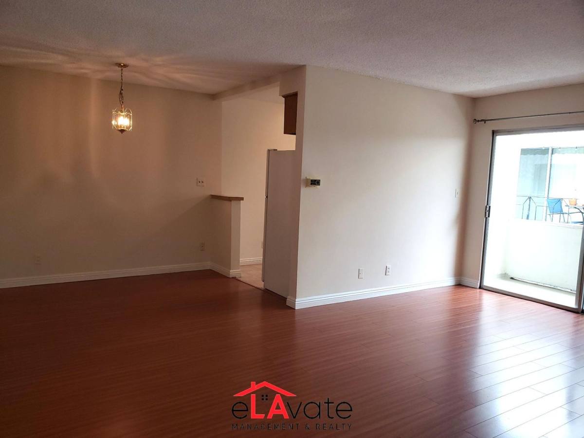 Apartment for rent at 1005 N Curson Ave, Los Angeles, CA 90046